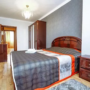  Апартаменты Two Bedroom On Syganak Street 64-1 Казахстан
